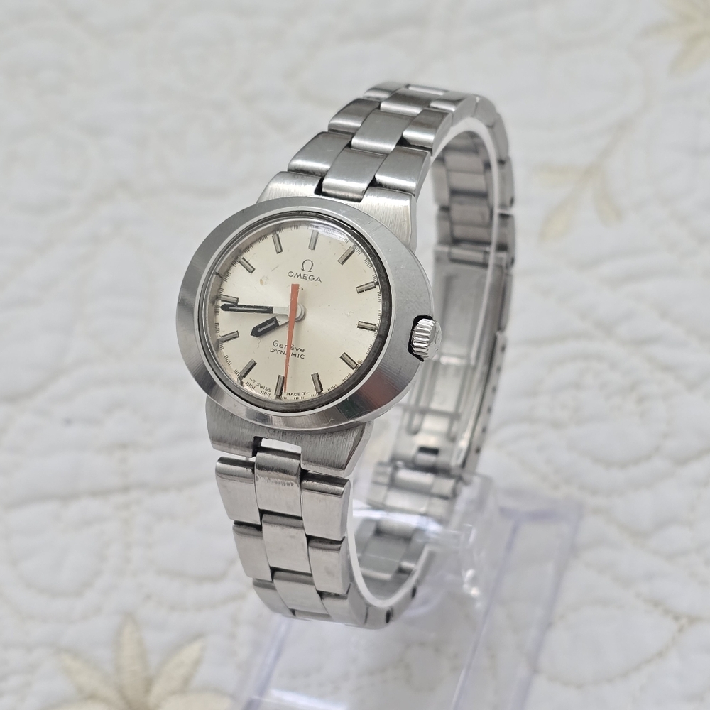 Vintage Omega Dynamic Ladies Watch Automatic Movement Tool 102 Stainless Steel